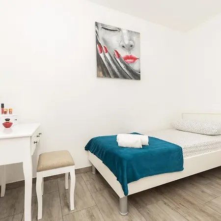 Makarska Dalija Apartment Exterior photo
