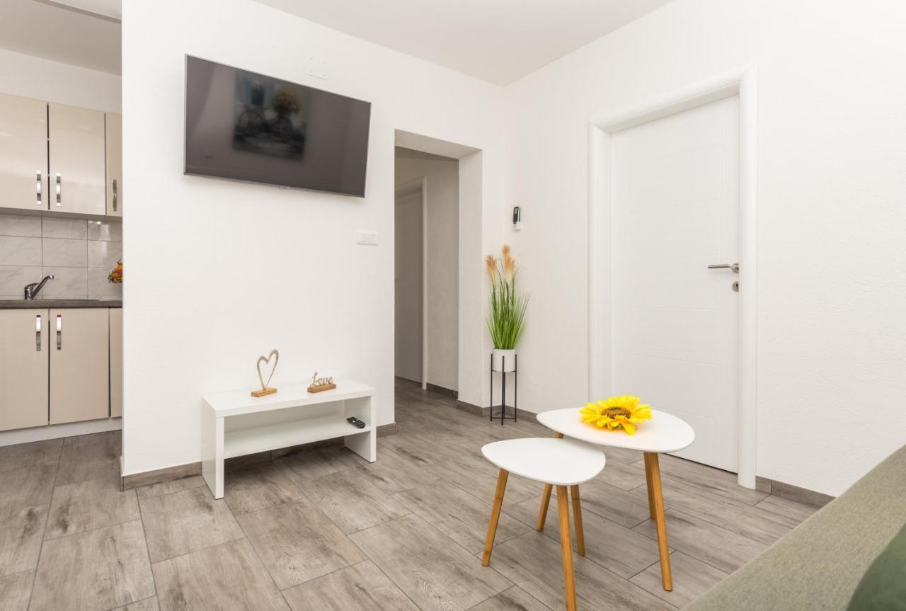 Dalija Apartment *